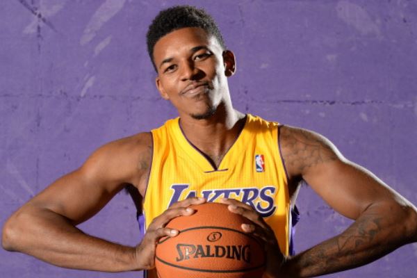 的前提下发 的前提下发